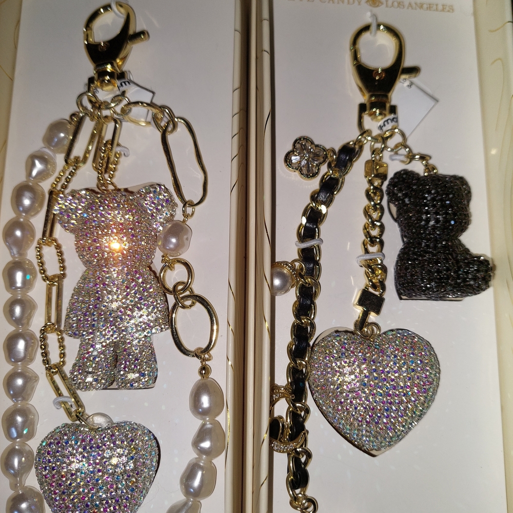 Eye Candy Gold and Silver Bear & Heart Keychain Set